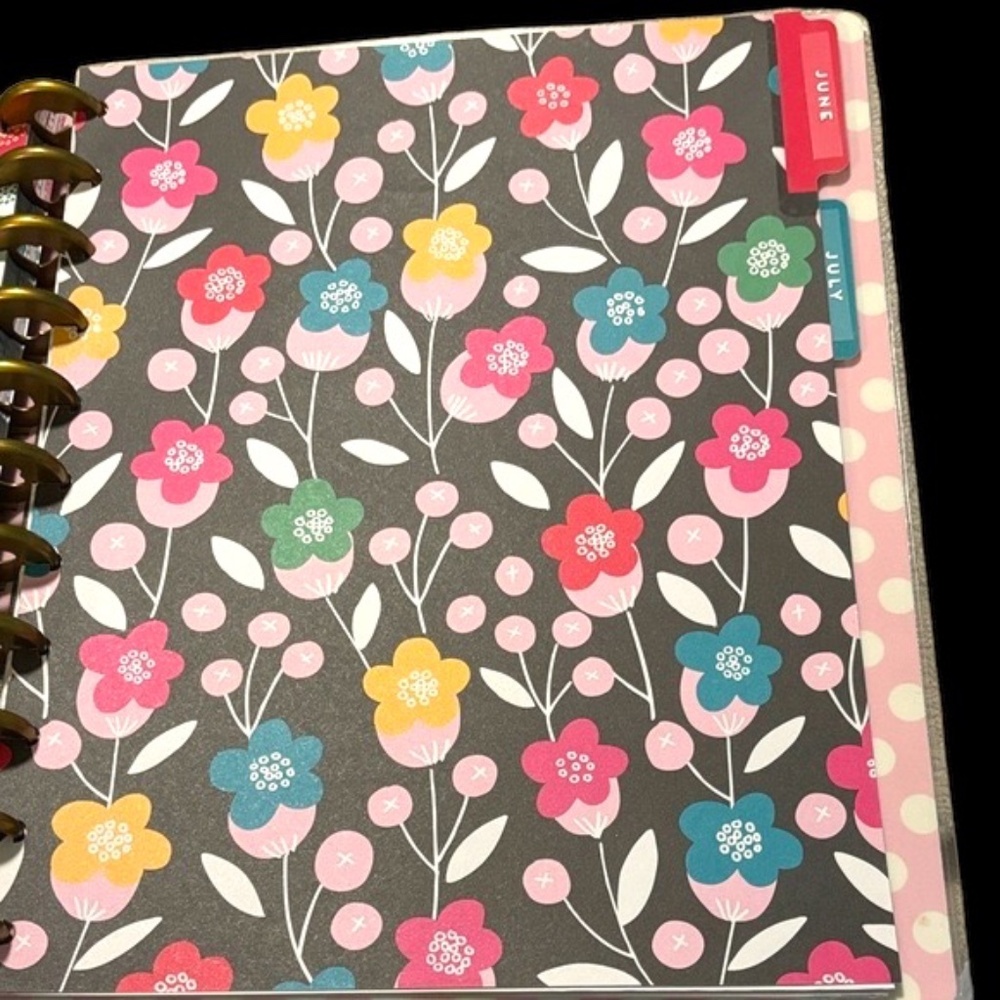 NWOT-The Happy Planner Create 365 Gray Cover - Picture 6 of 12